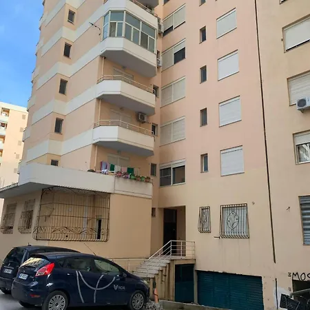Valona Apartment *